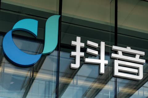 caixin